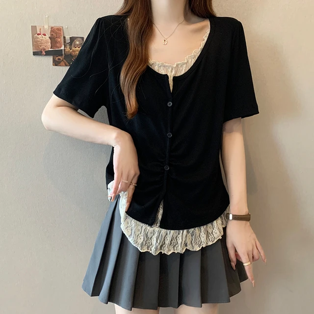 短款不规则蕾丝拼接假两件短袖T恤女2025新款夏季大码胖显瘦洋气