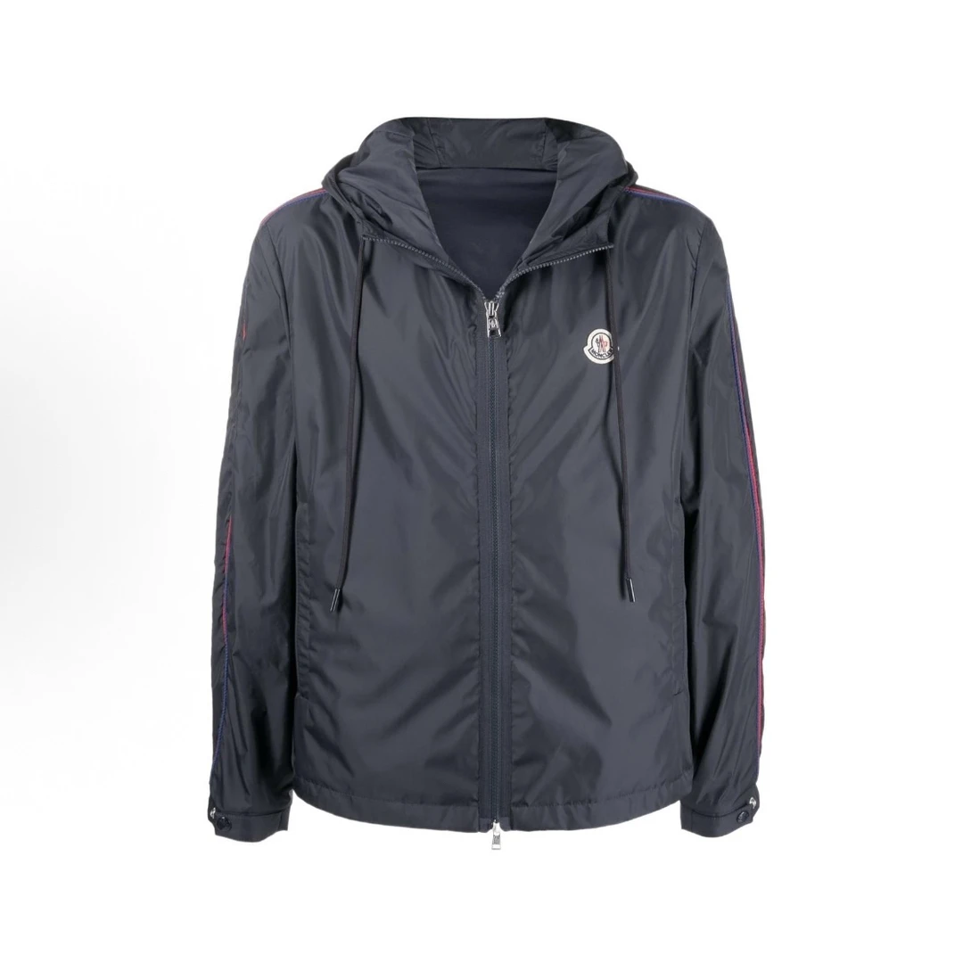 未使用 MONCLER 藏青色胸前刺绣logo拉链外套4码