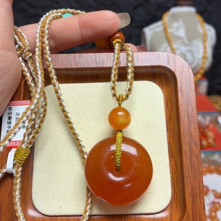 蜜蜡未镶嵌颈饰项链