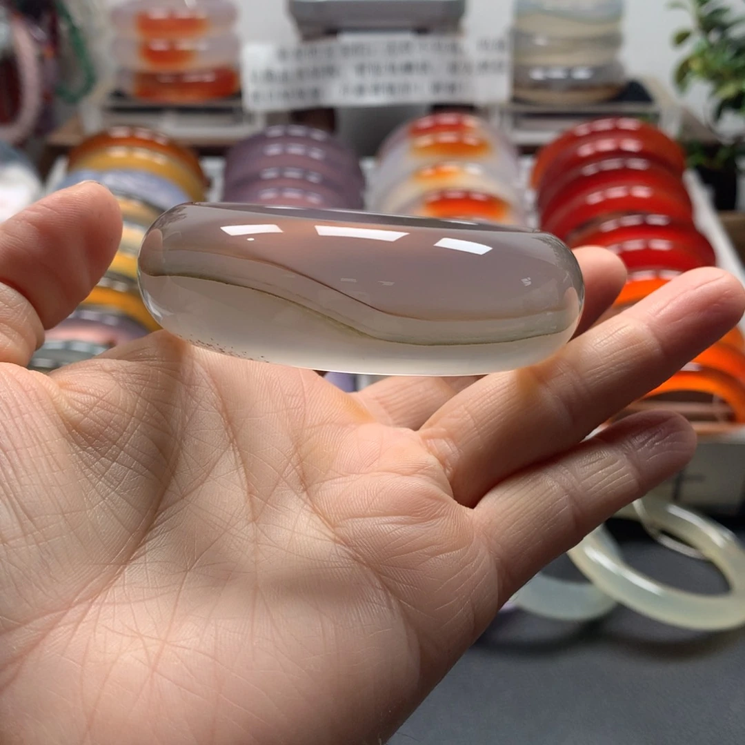 手镯玛瑙/玉髓未镶嵌?****子