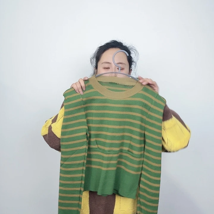 非常漂亮的美女衣服