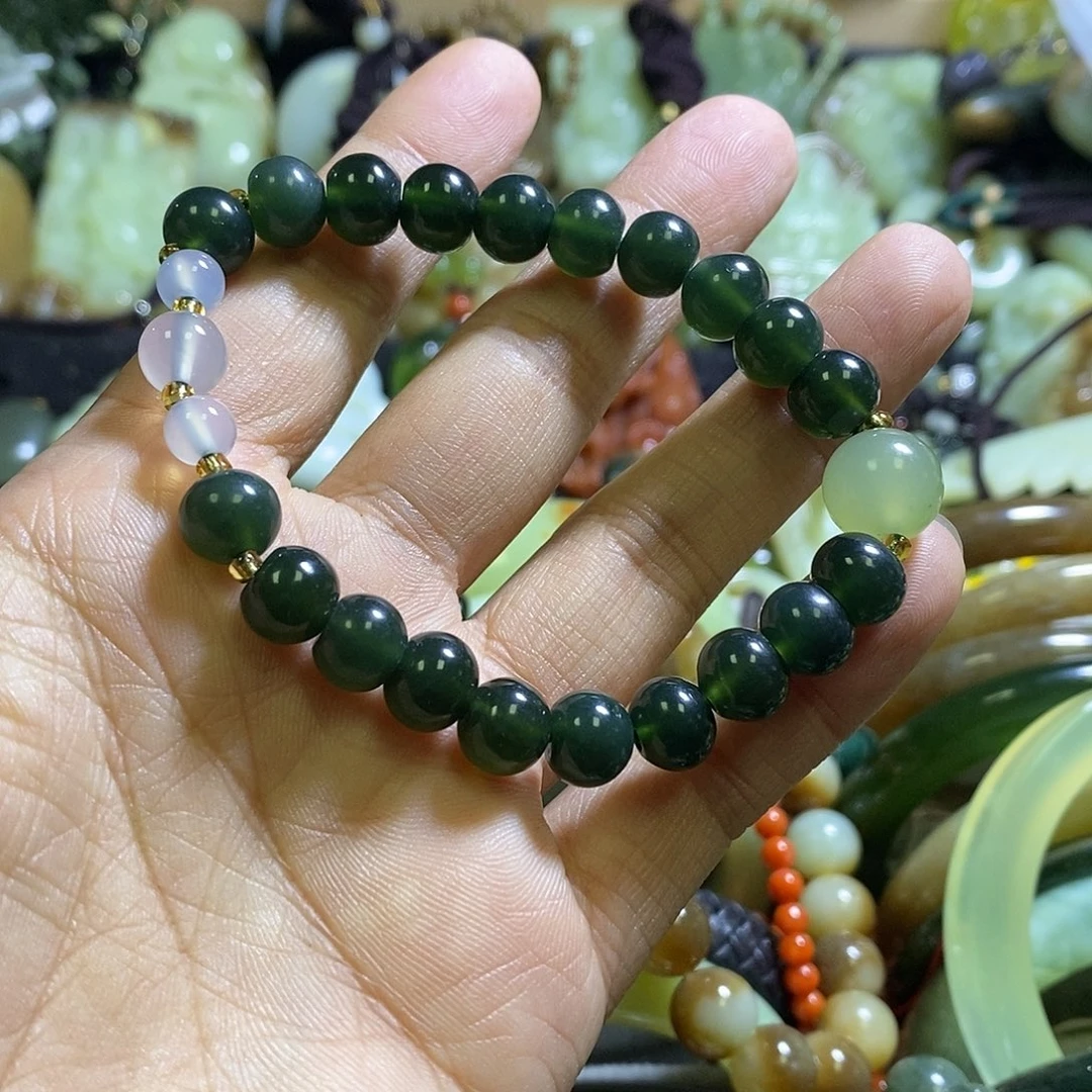 岫玉未镶嵌手链一个