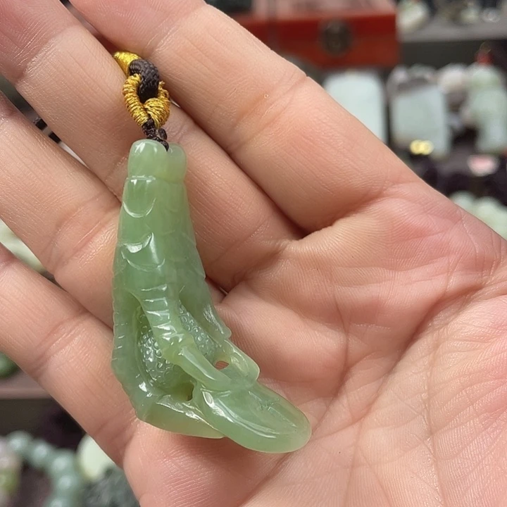 和田玉未镶嵌吊坠(不含链)