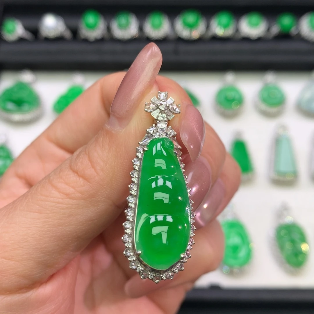 翡翠18K金镶嵌吊坠(不含链)