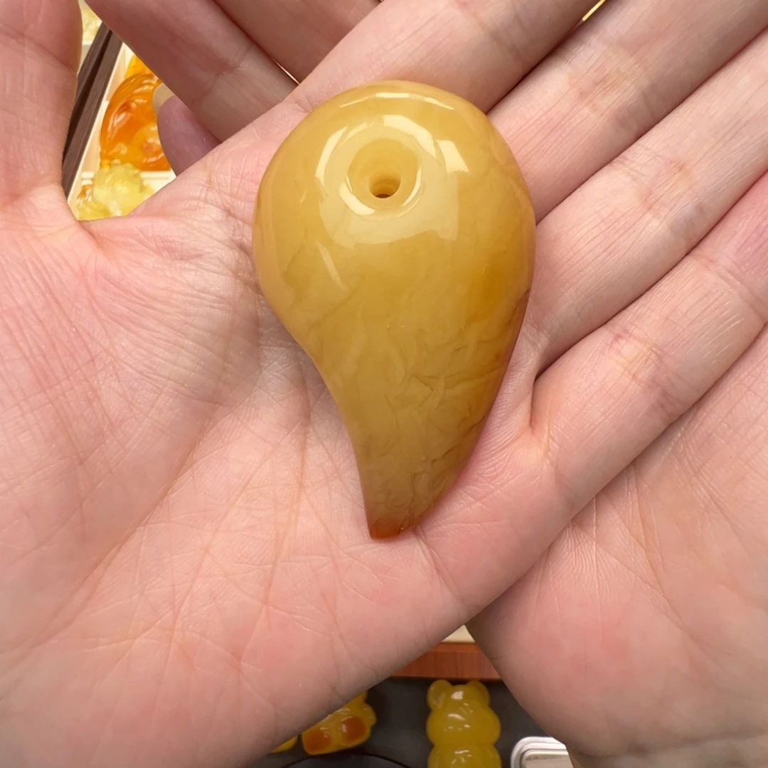 未镶嵌琥珀裸石蜜蜡