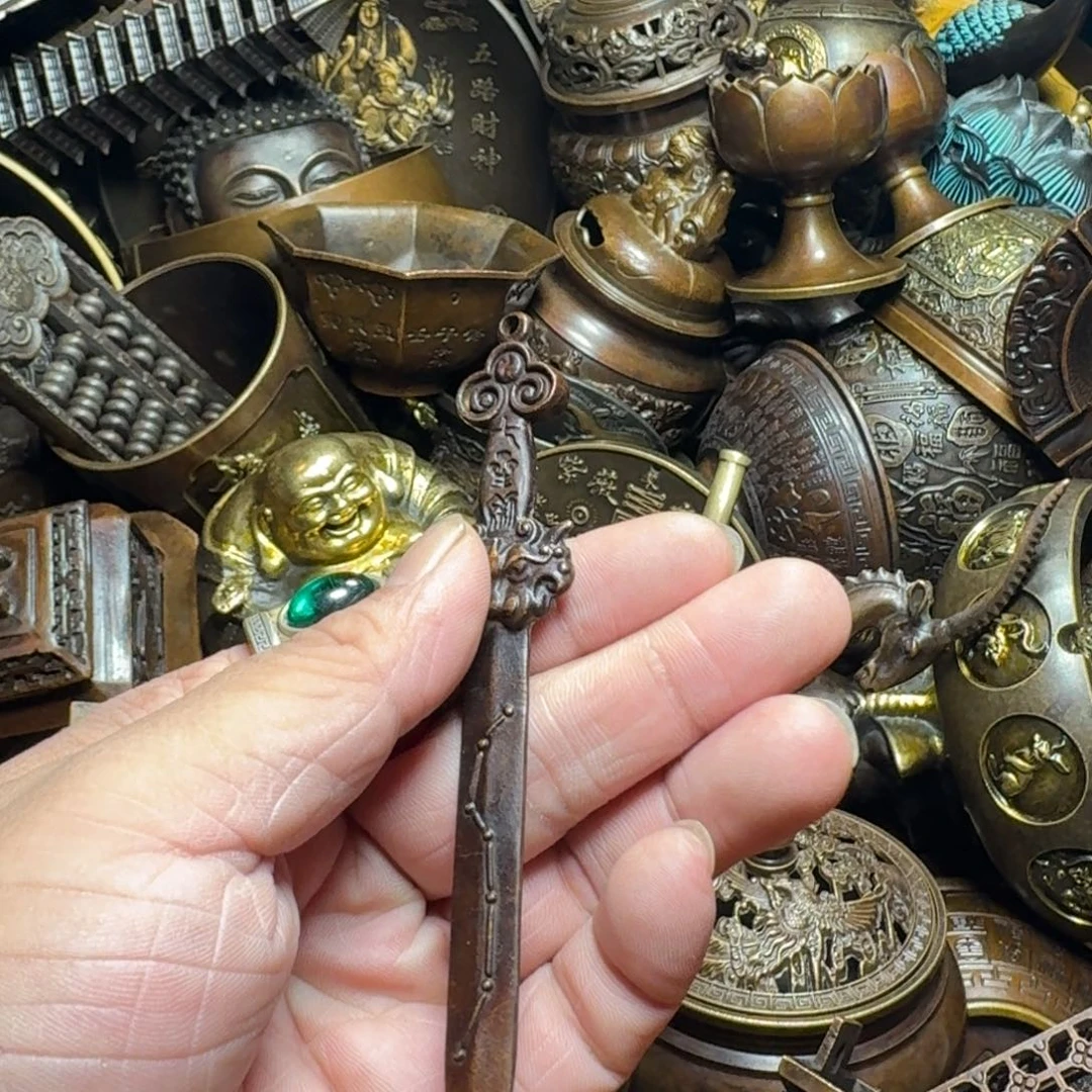 铜器摆件收收藏藏