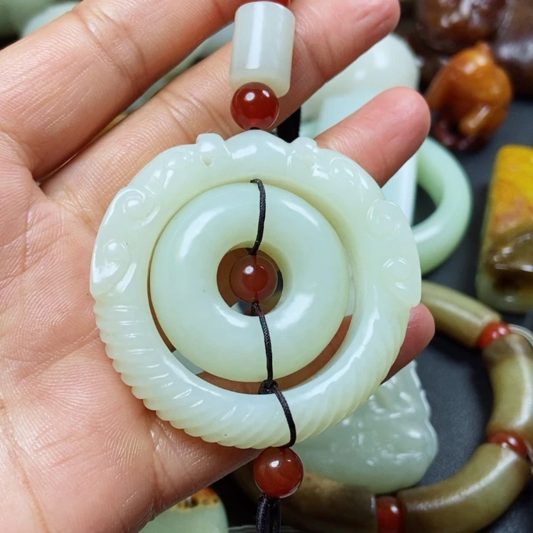 【闪购商品】和田玉颈饰未镶嵌