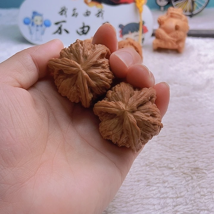把件文玩核桃俞*力三棱