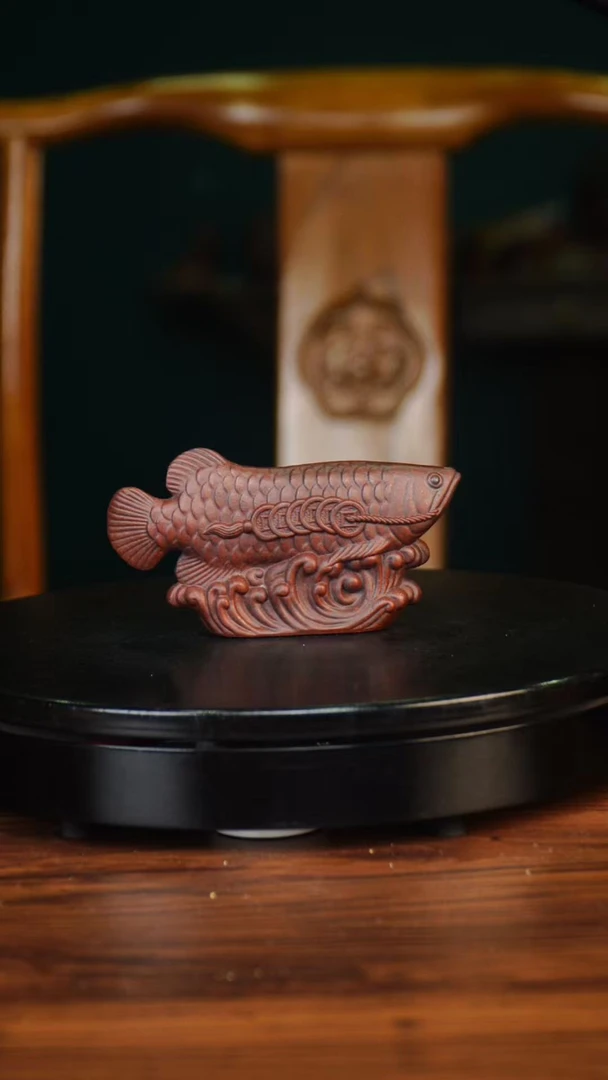 金龙鱼  宜兴紫砂茶宠摆件