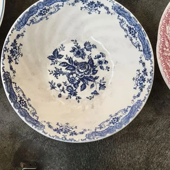 瓷陶瓷盘子碗啥都有