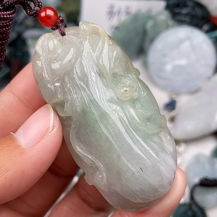 颈饰未镶嵌翡翠 翡翠