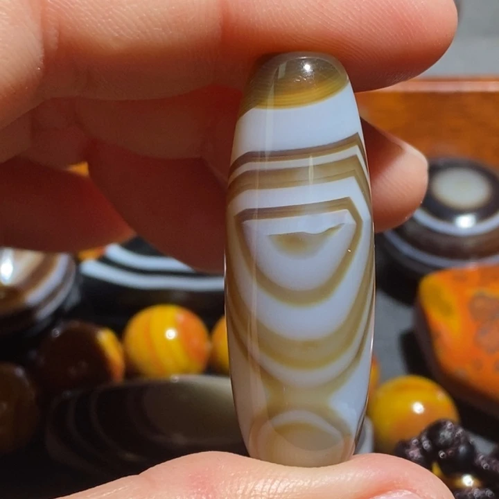 玛瑙/玉髓钛钢颈饰