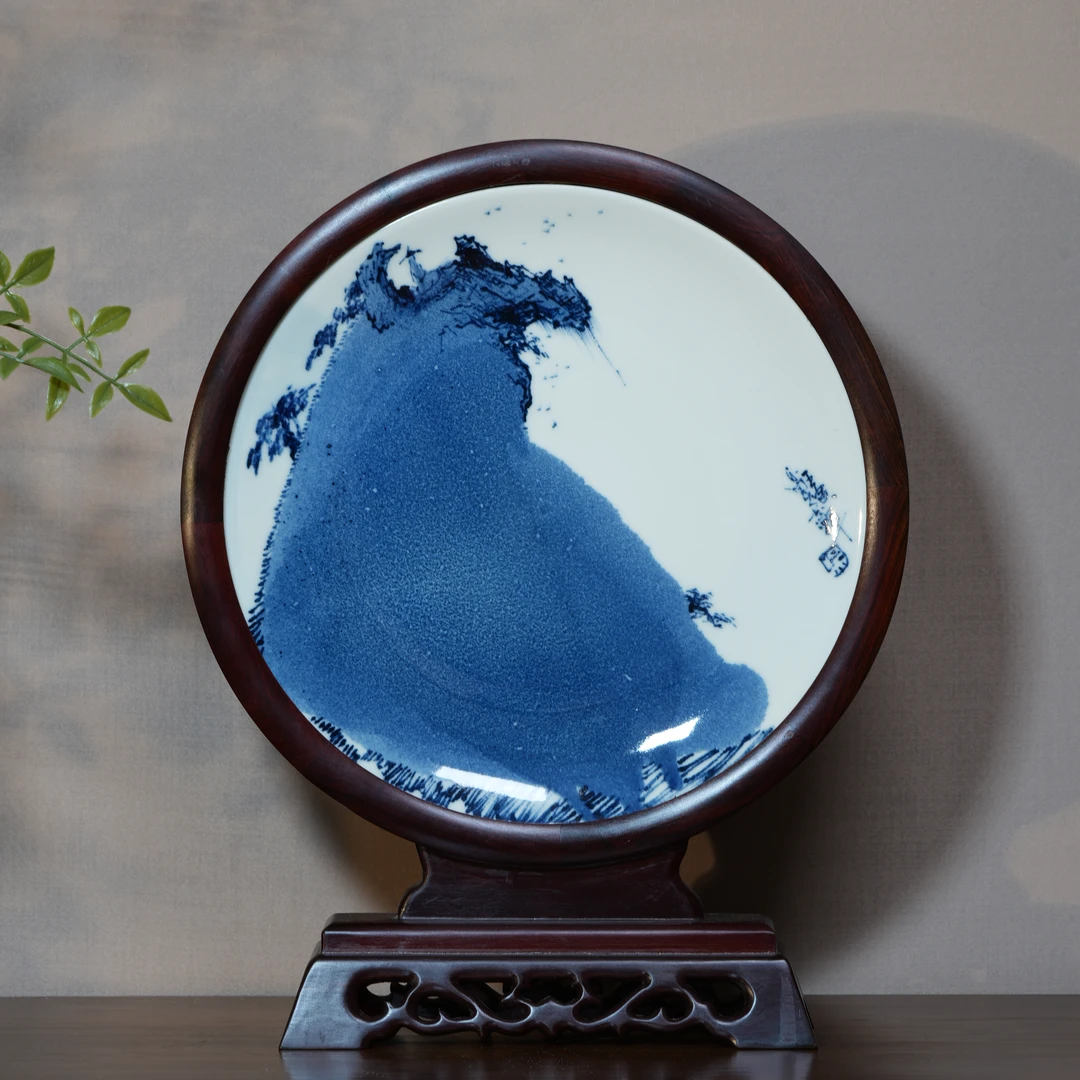 吴志辉 青花陶瓷摆件