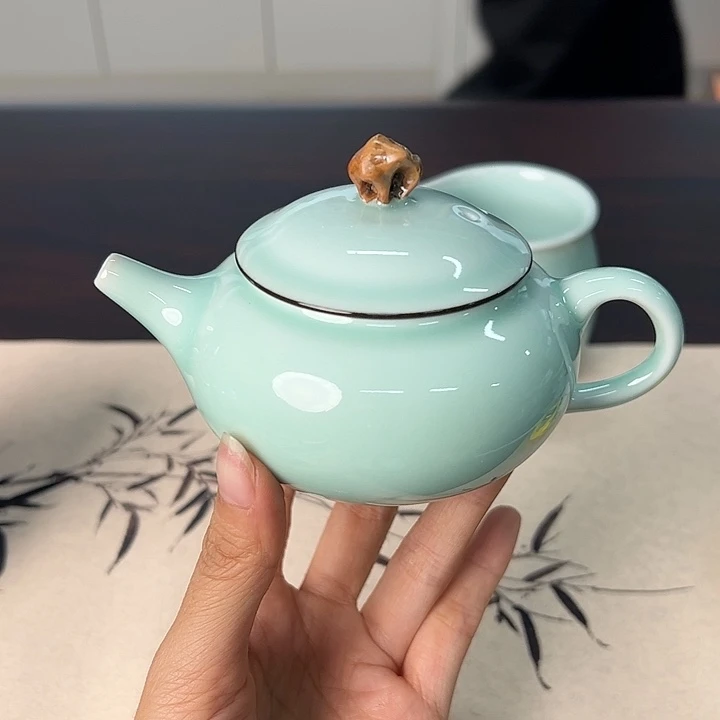 龙泉云间青瓷小米茶器