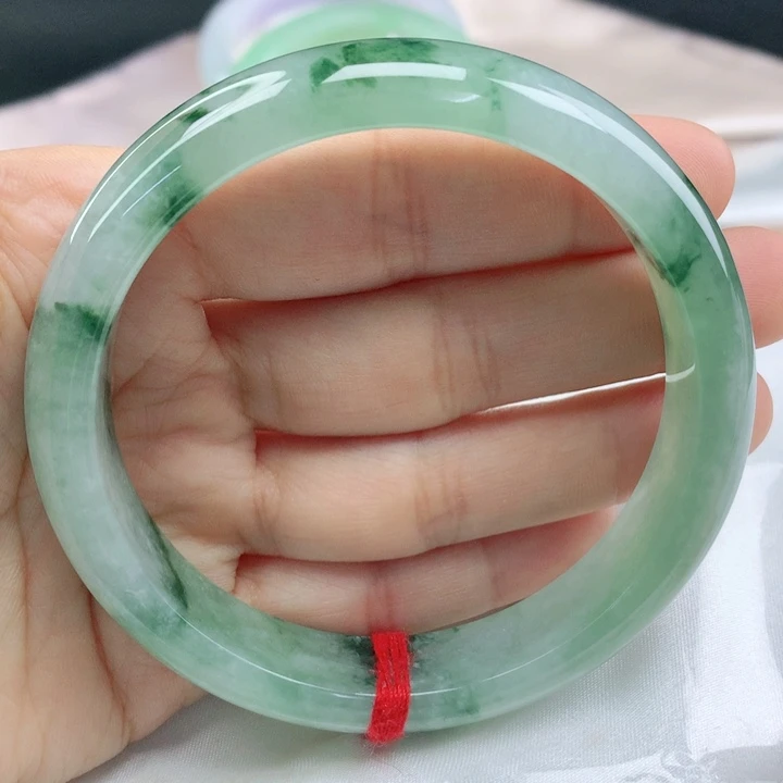 翡翠手镯未镶嵌冰飘花61