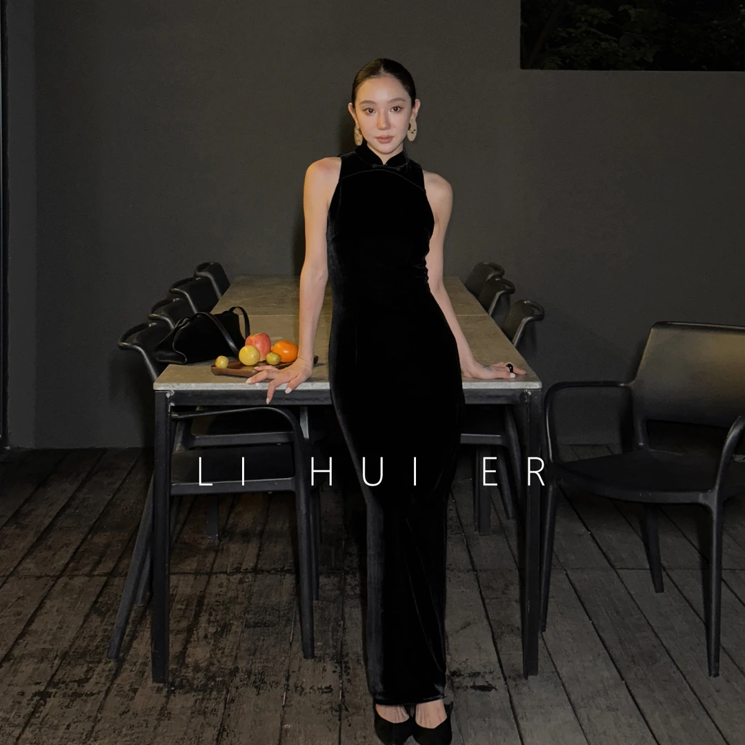LiHuiEr李慧儿【兰亭序】秋季显瘦简约气质显瘦黑色丝绒裙LL0251139