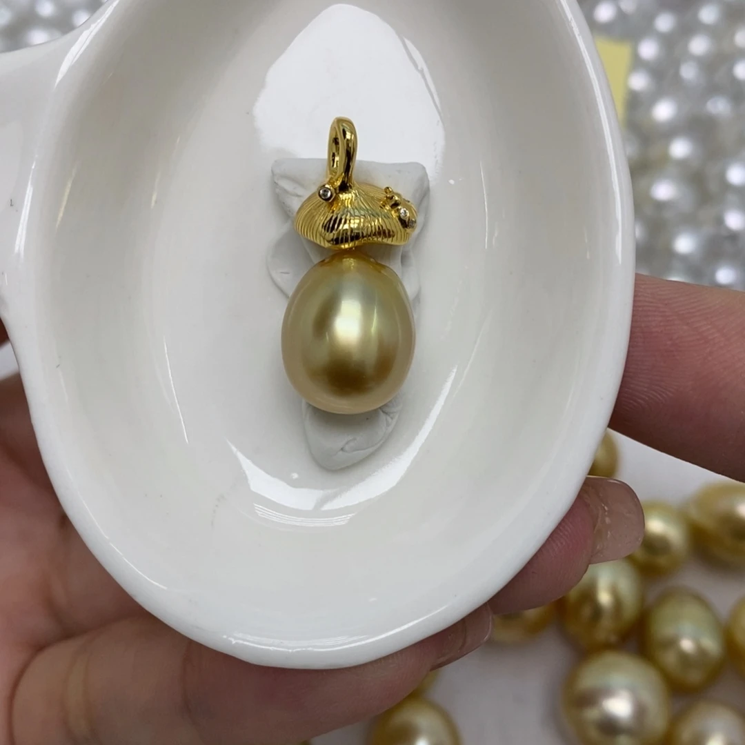 裸珠海水珍珠浓金单珠11.8