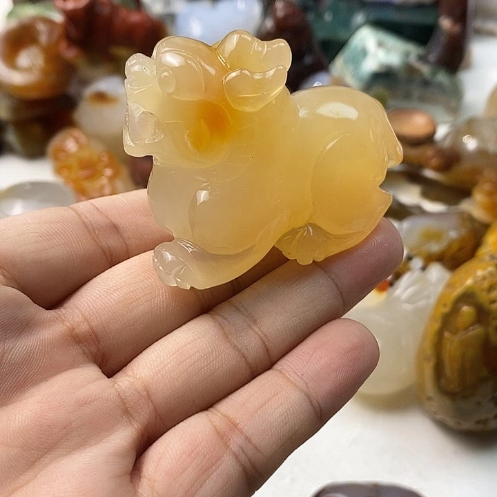 未镶嵌颈饰玛瑙/玉髓