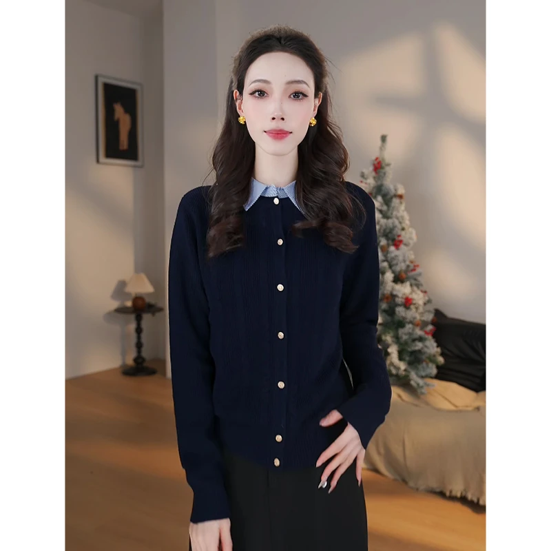 【曼贝】2025新款针织衫女套头小众气质假两件毛衣打底衫8444721