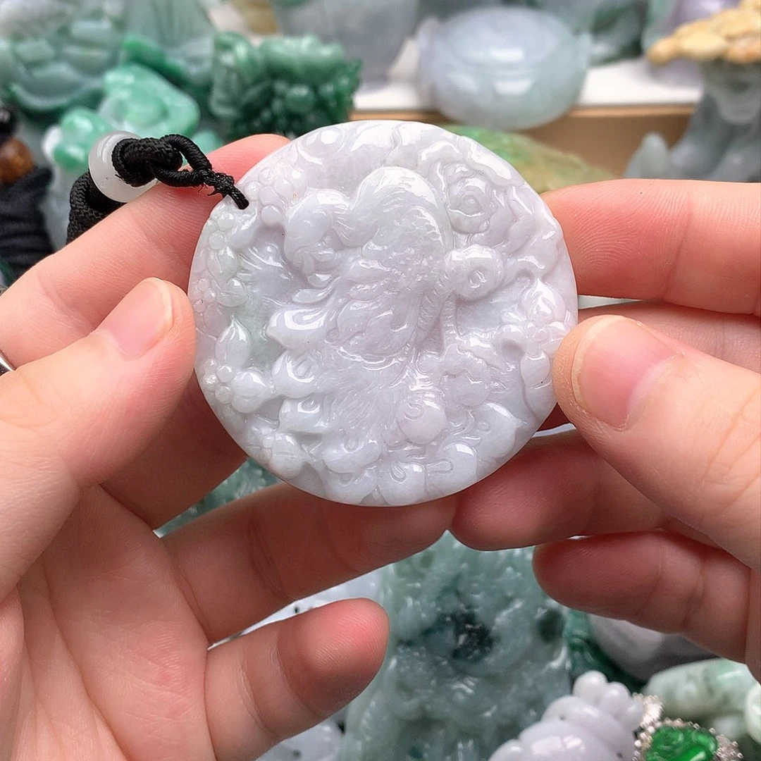 吊坠(不含链)未镶嵌翡翠