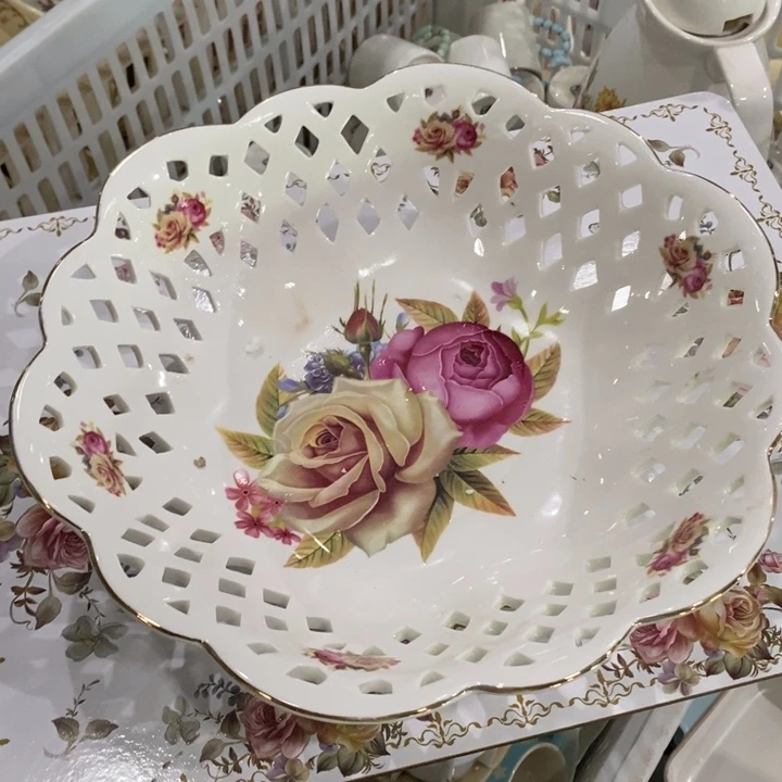 陶瓷…………1个11111111111111111