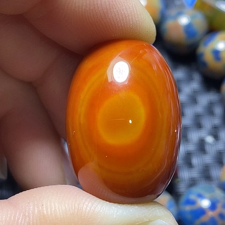 用***0玛瑙/玉髓未镶嵌颈饰