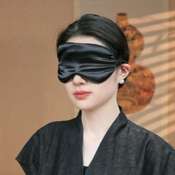 眼罩午休双面遮光眼罩睡眠不透光遮光不压眼遮光眼罩