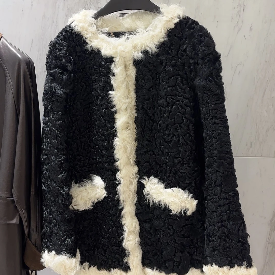 凯撒世家皮毛一体小湖羊