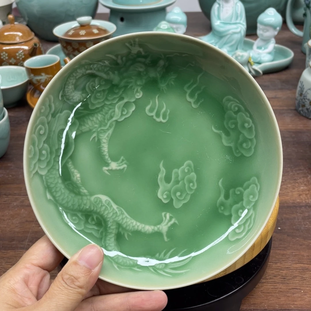 微瑕特价青瓷16.5厘米