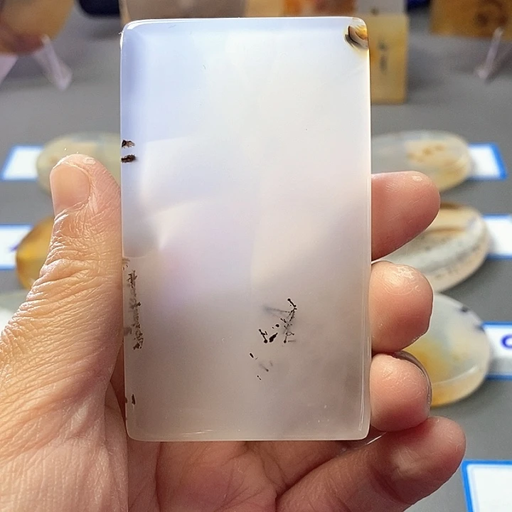 玛瑙/玉髓未镶嵌珠宝半成品