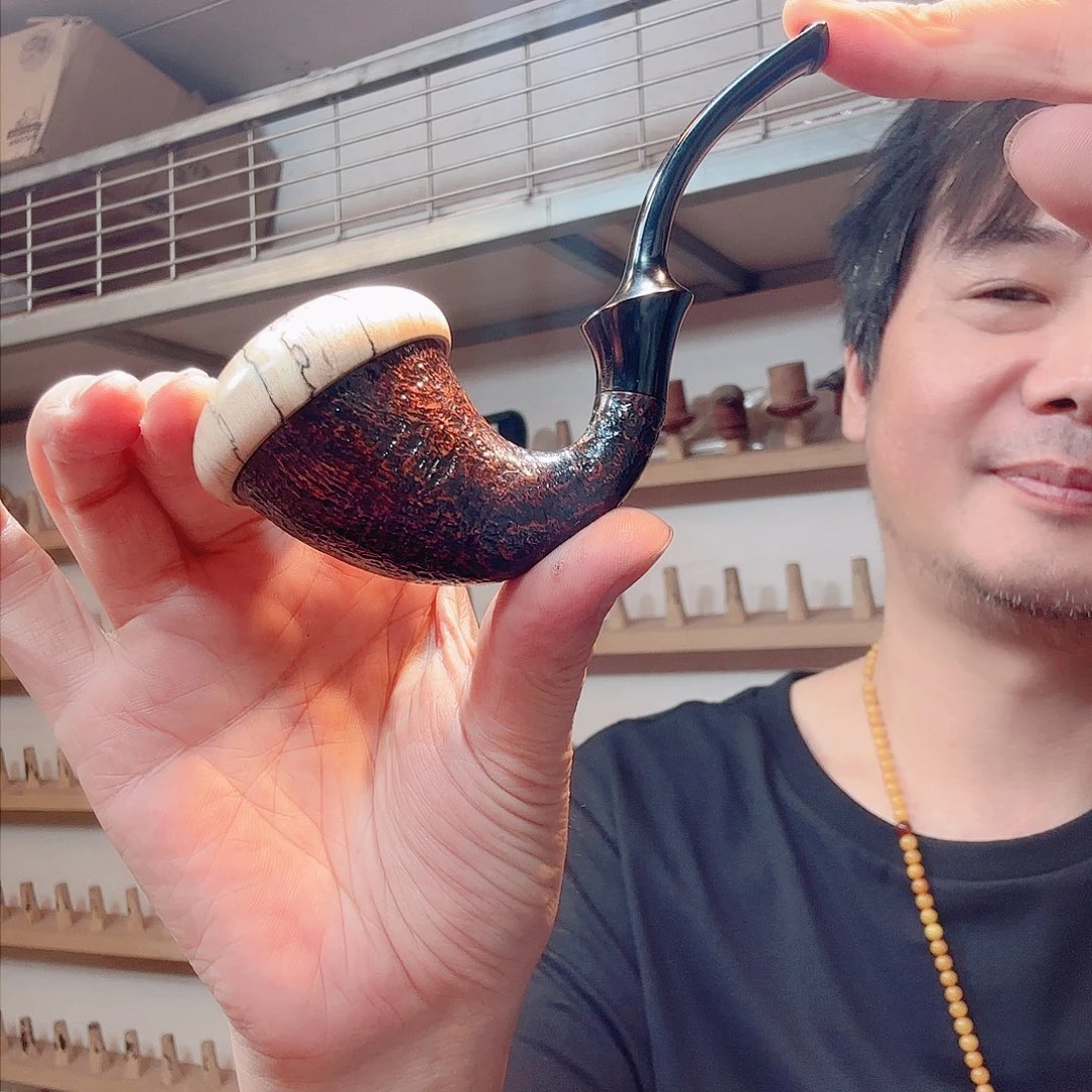 岁**然焦耀烟斗一葫芦