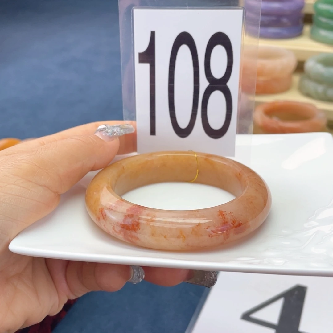 石英质玉未镶嵌手镯