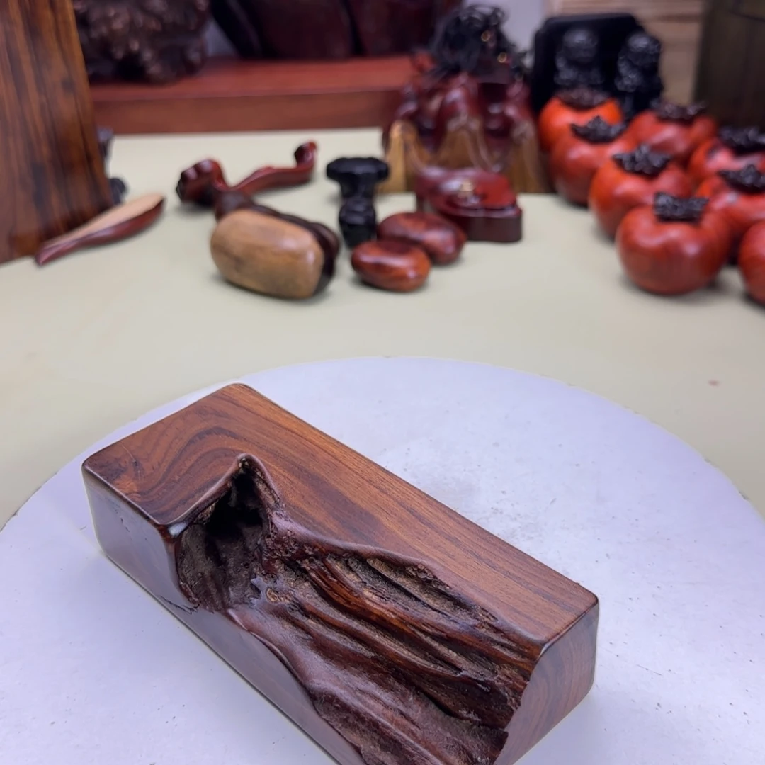 大果紫檀（缅甸花梨）刚**?