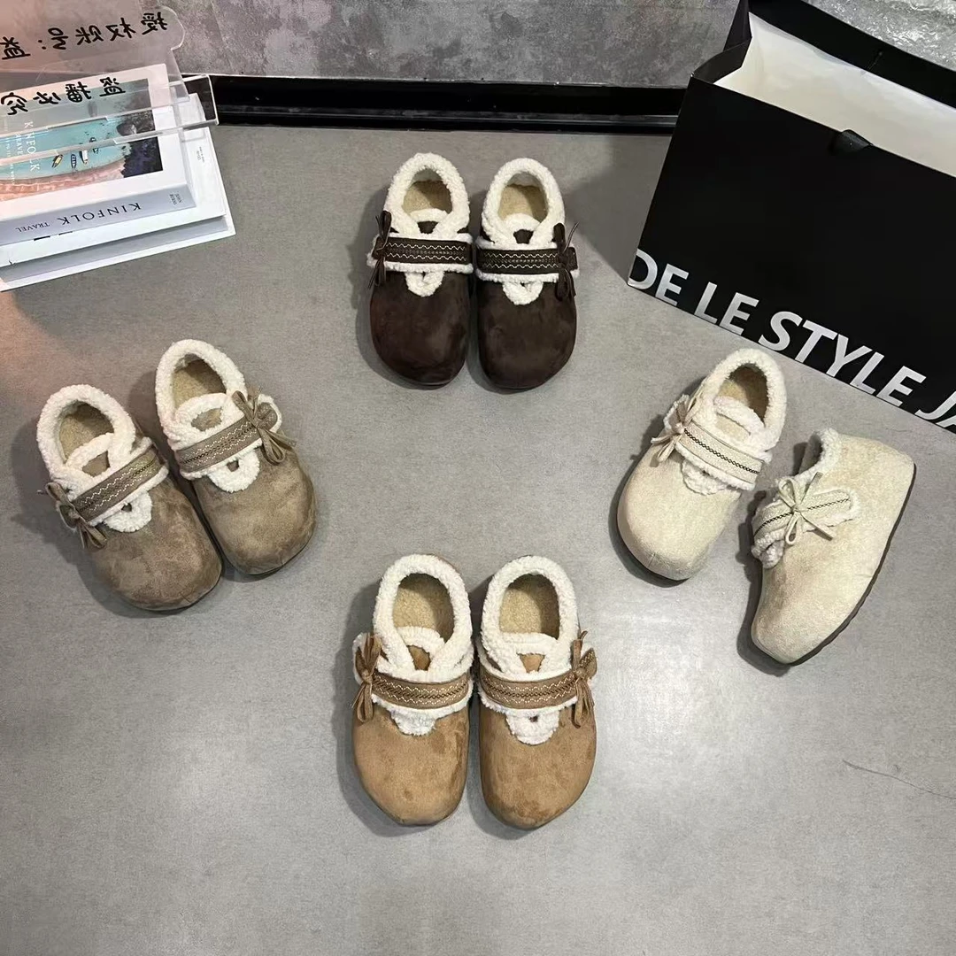 2025年秋冬季新款时尚爆款日常休闲舒适一字带魔术贴蝴蝶全包单鞋