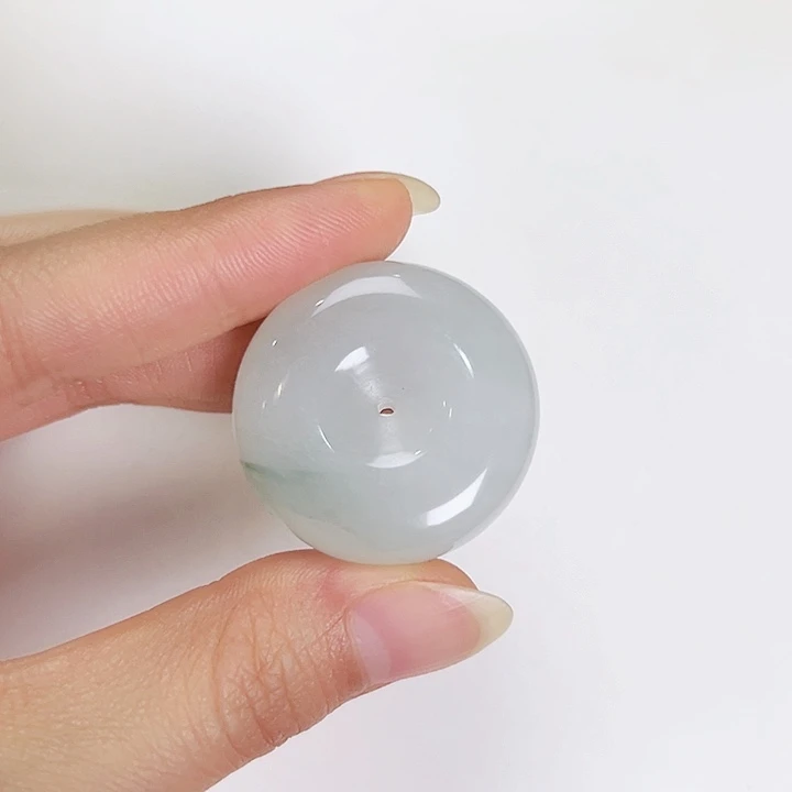 石英质玉未镶嵌颈饰清*平安扣