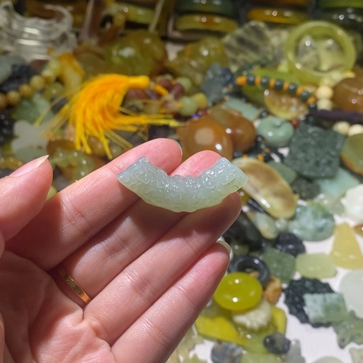 蛇纹石玉合金颈饰