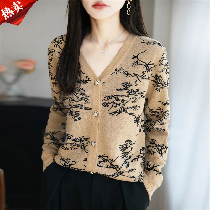 时尚品牌正品秋冬女装休闲风复古提花百搭针织衫上衣时尚上衣