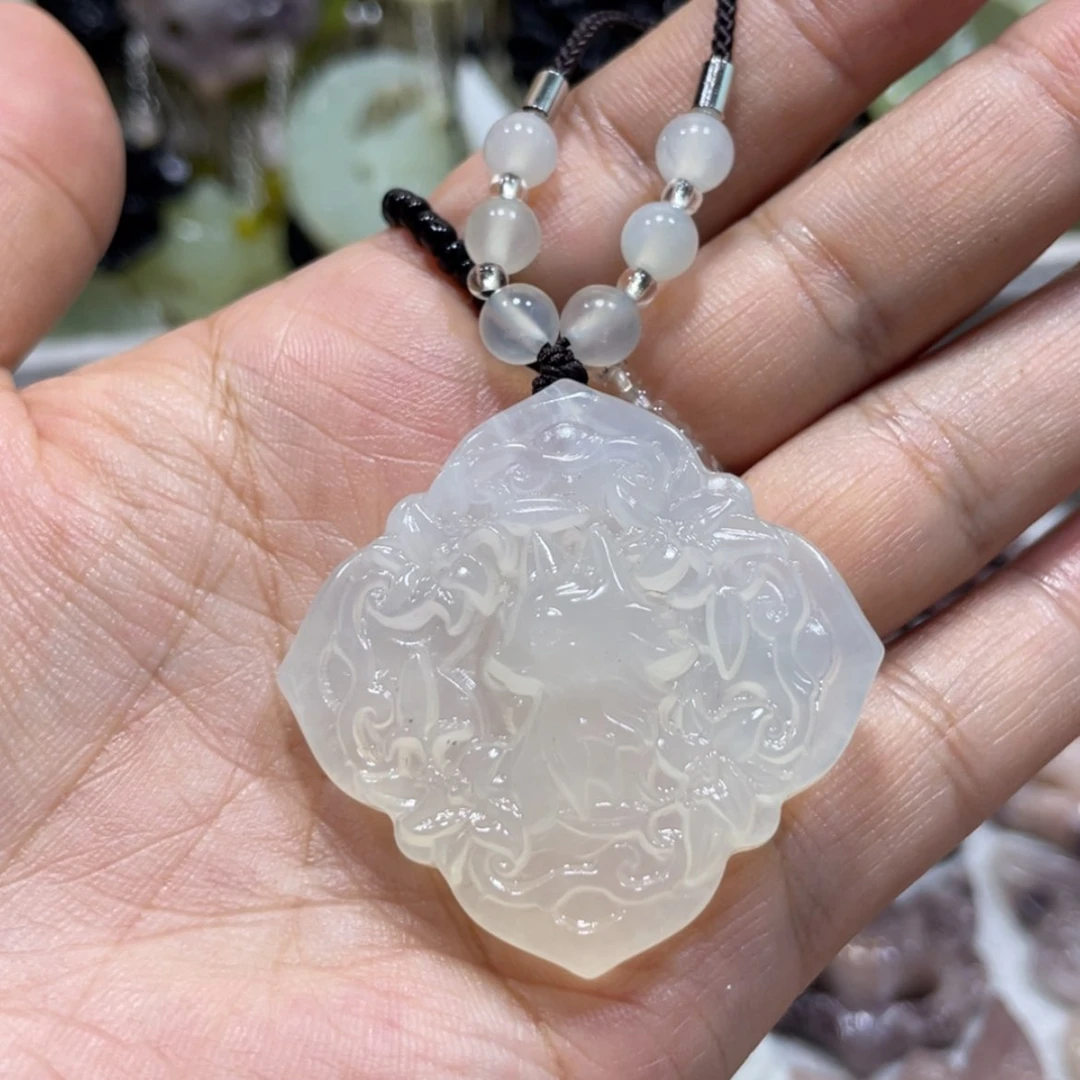 【闪购商品】岫玉颈饰未镶嵌28吊坠