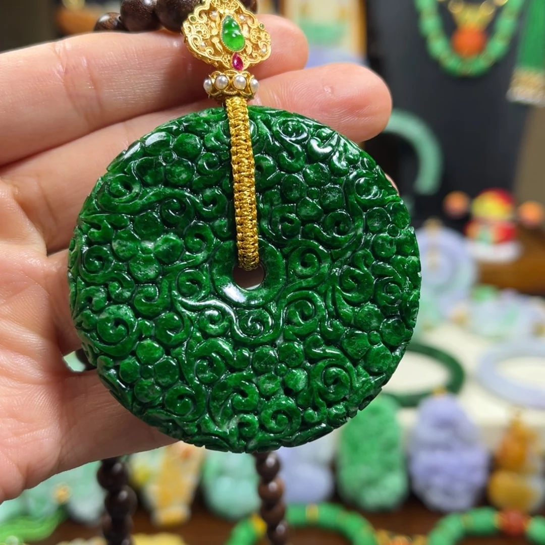 翡翠未镶嵌颈饰天然翡翠