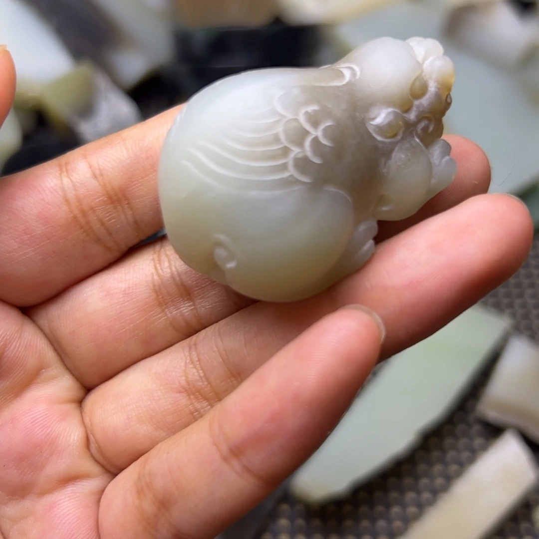 和田玉未镶嵌项链