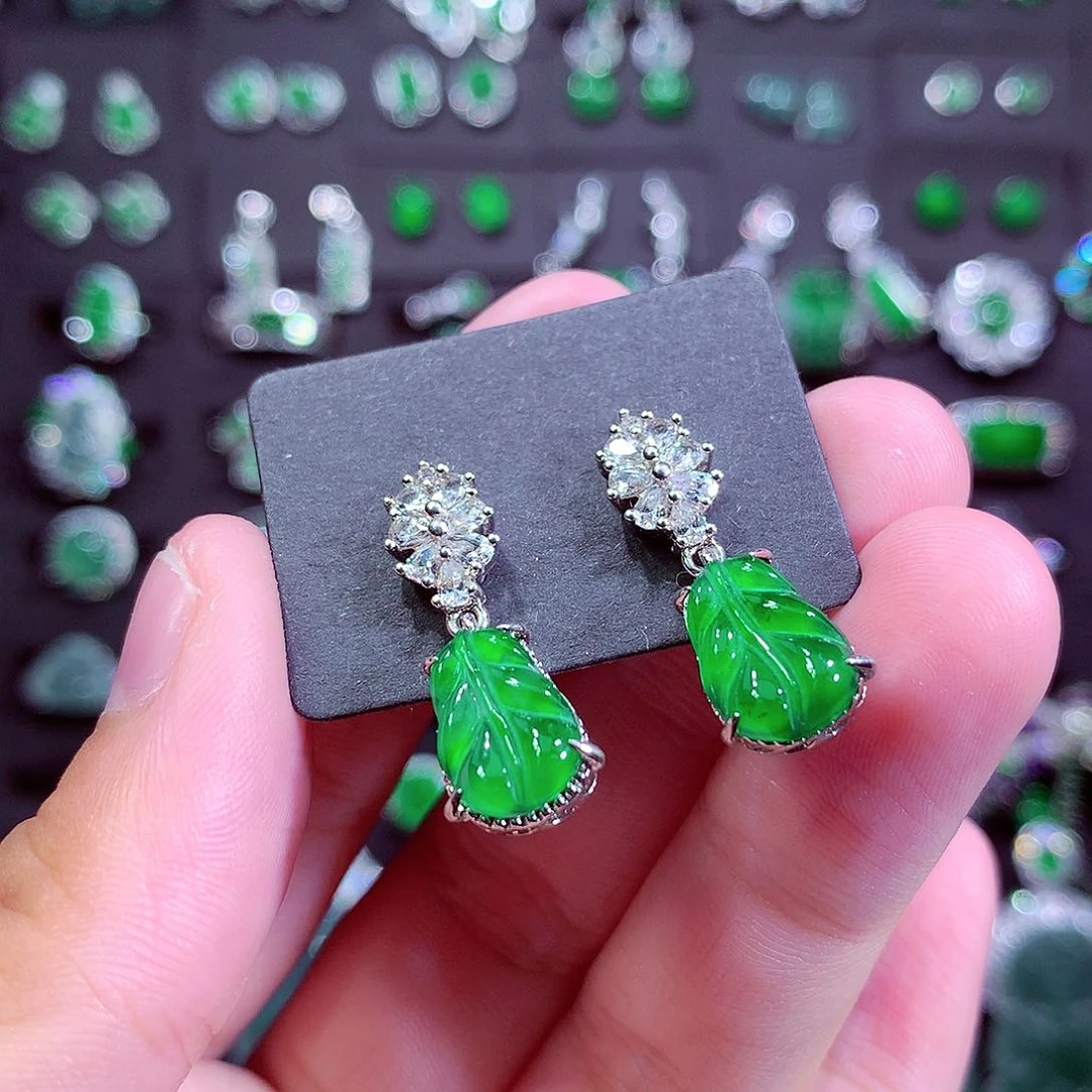 颈饰未镶嵌翡翠天然