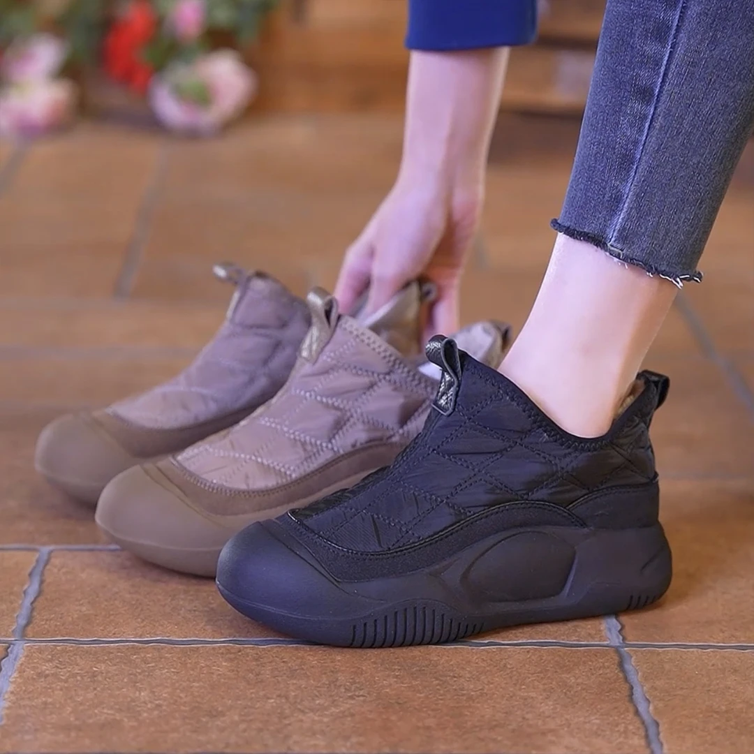 NEW BEASLEY冬季爆款保暖防滑雪地靴套脚圆头女靴子厚底加绒