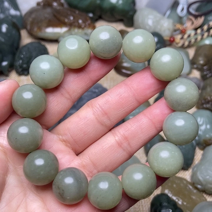 和田玉和田玉未镶嵌有平面