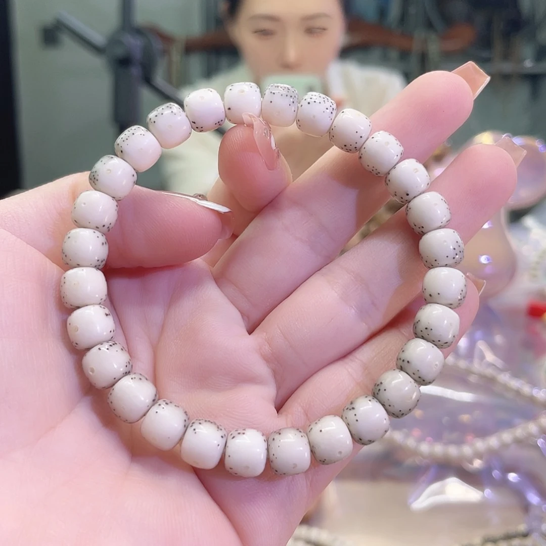 吊坠星月菩提星月菩提海南同枝果8x7通体留白