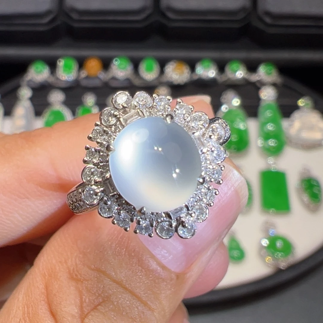 翡翠戒指18K金镶嵌收到货48小时鉴赏期