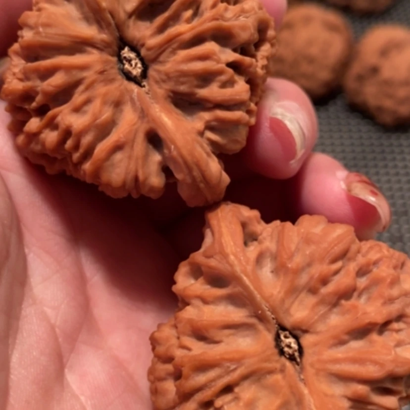 【闪购商品】吊坠文玩核桃小***铺南