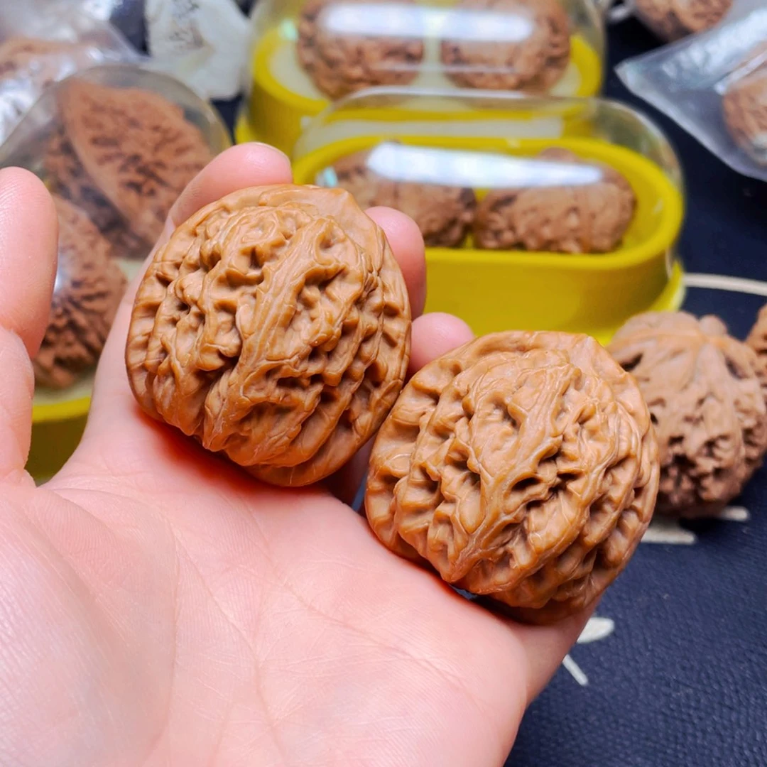 吊坠文玩核桃红锦鲤