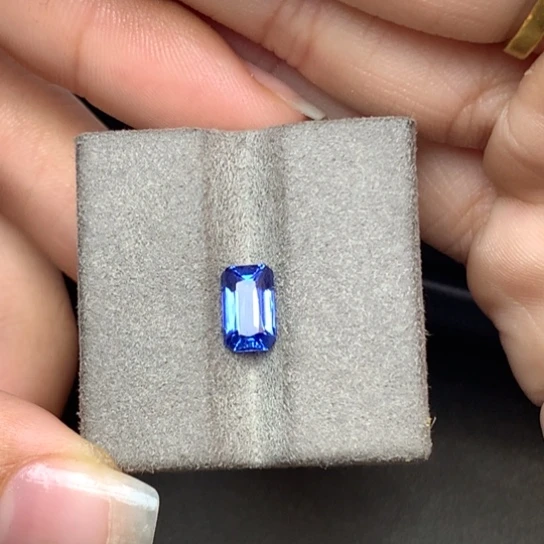 裸石蓝宝石天然蓝宝石1.48ct