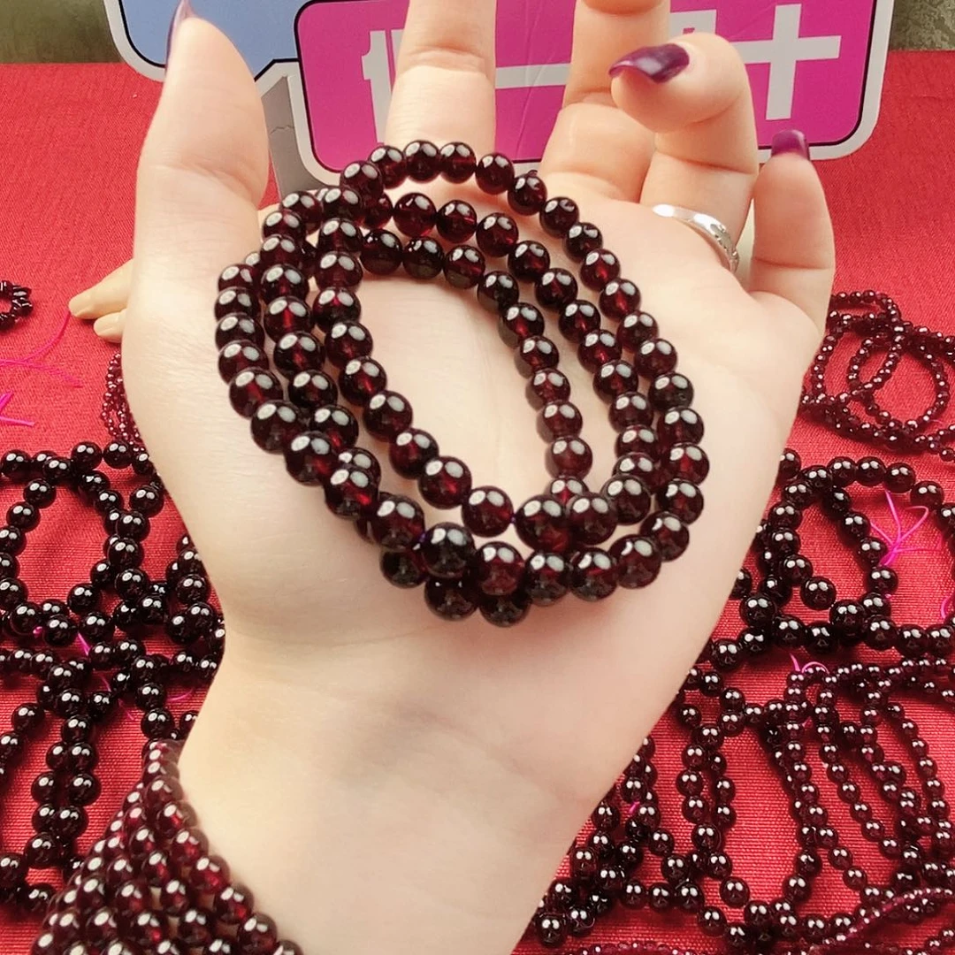 手串未镶嵌石榴石江****姐