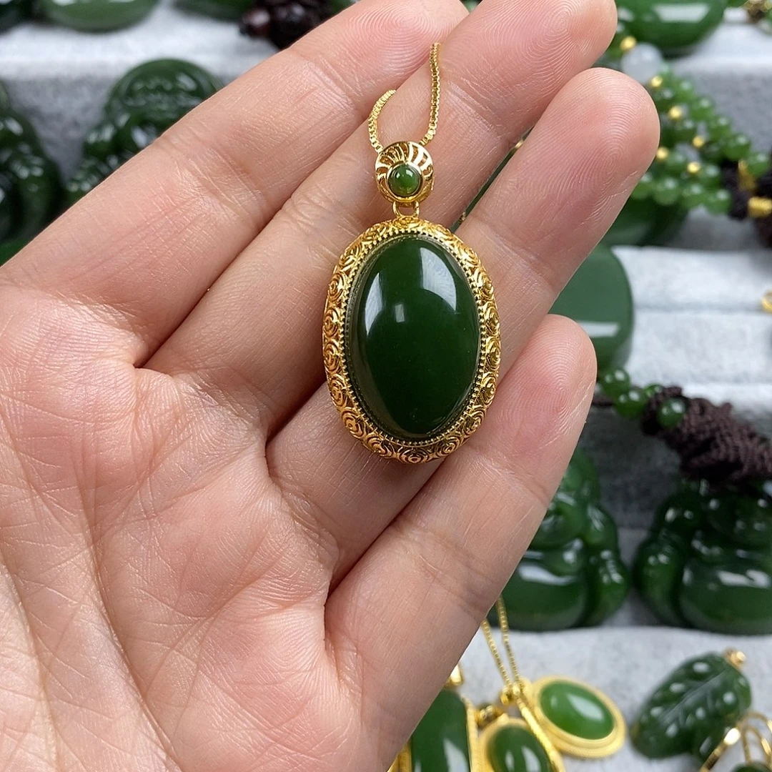 和田玉（碧玉）未镶嵌颈饰